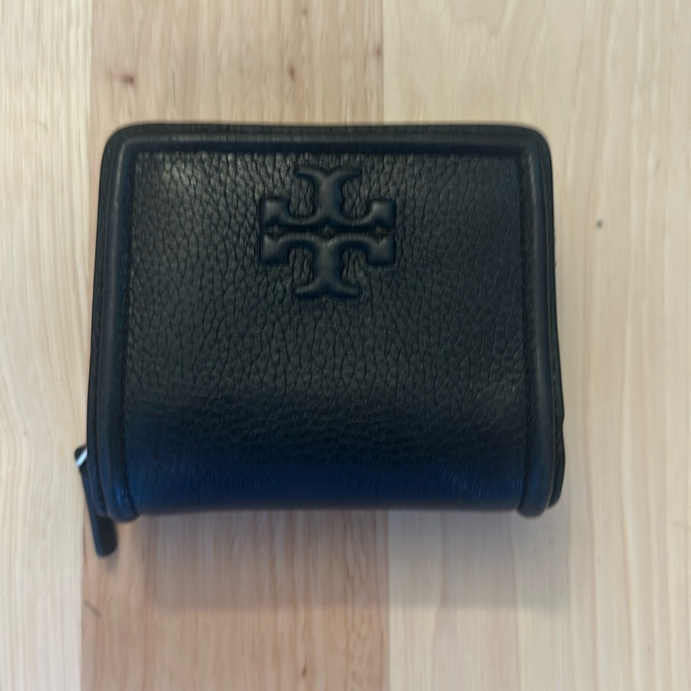 Tory Burch wallet